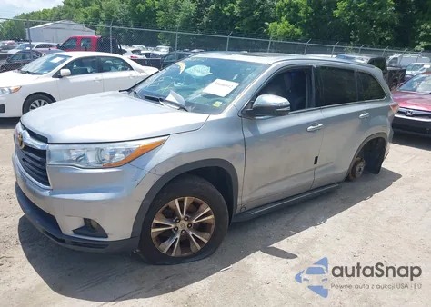 2015 Toyota Highlander Xle V6 z USA, uszkodzony, nr VIN 5TDJKRFH5FS190187